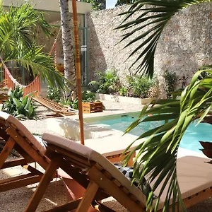  Bed and breakfast Nuik Casa Tropical